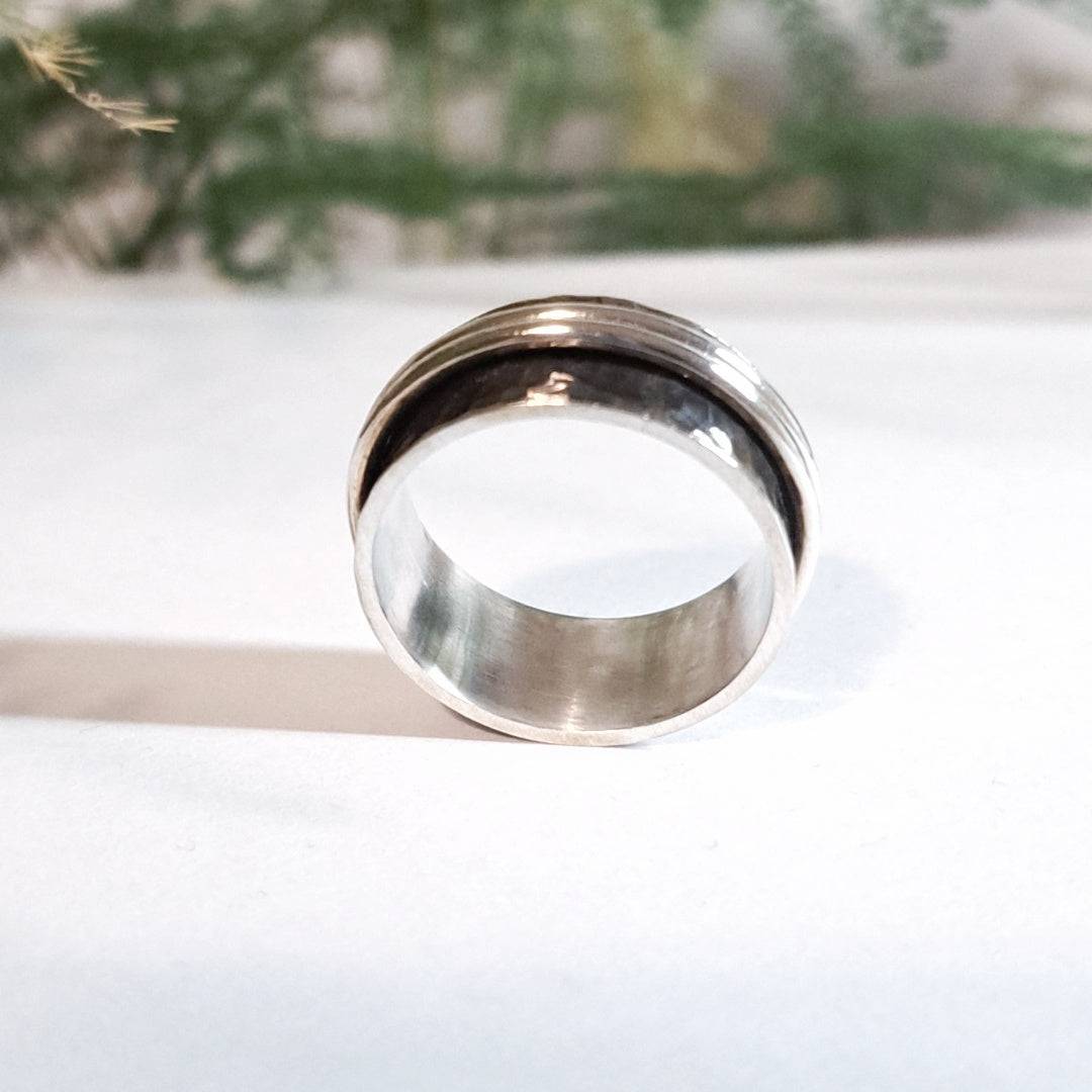 silver spinner