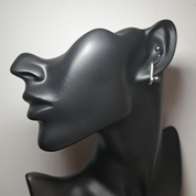 Silver earrings with pearls