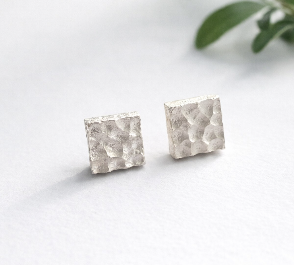 Sparkle & Shine: Exploring the World of Jewellery