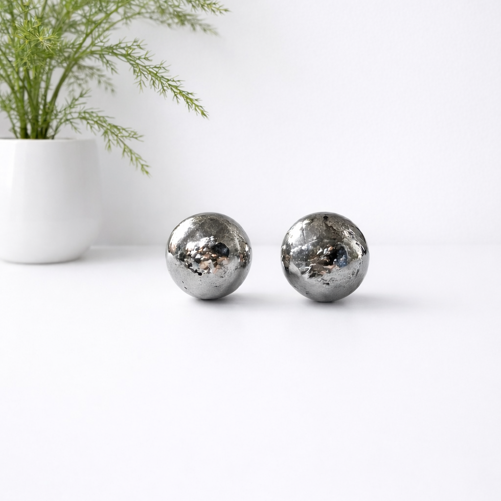 Recycled jewellery UK: Benefits, Sustainability & Handmade design