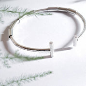 handmade timeless bangle 