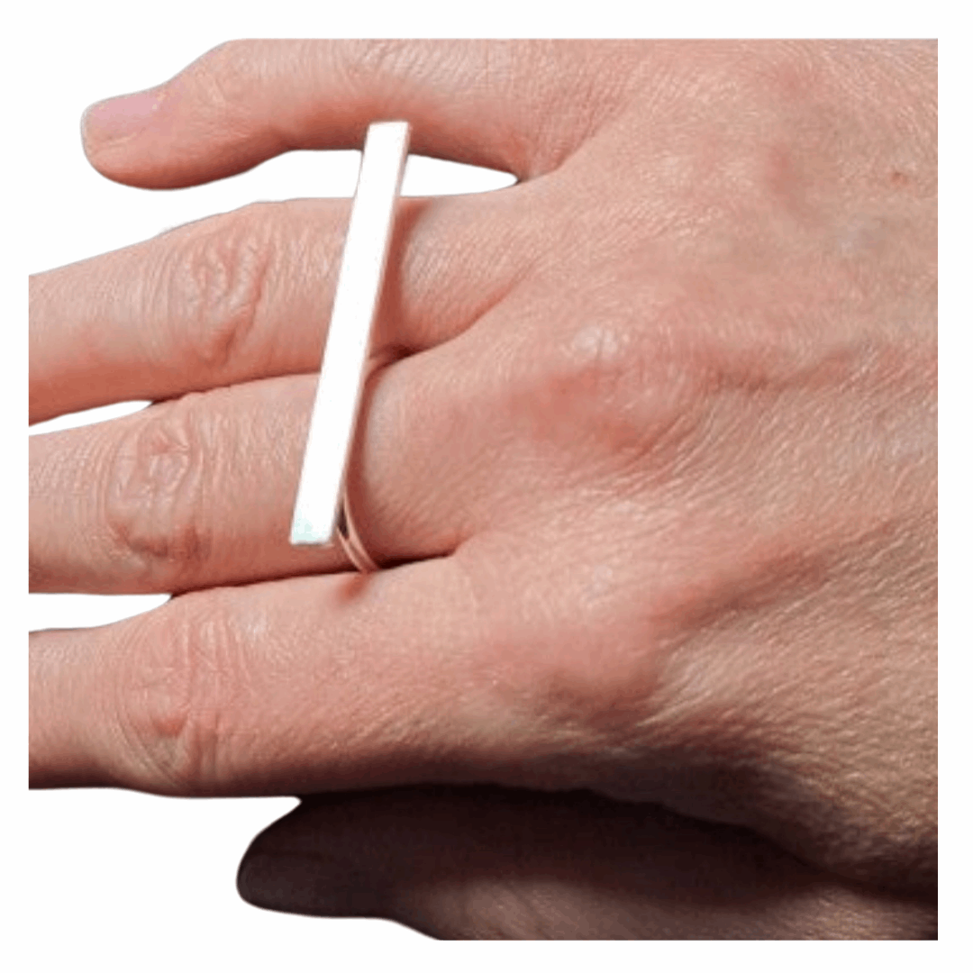 Minimalist ring