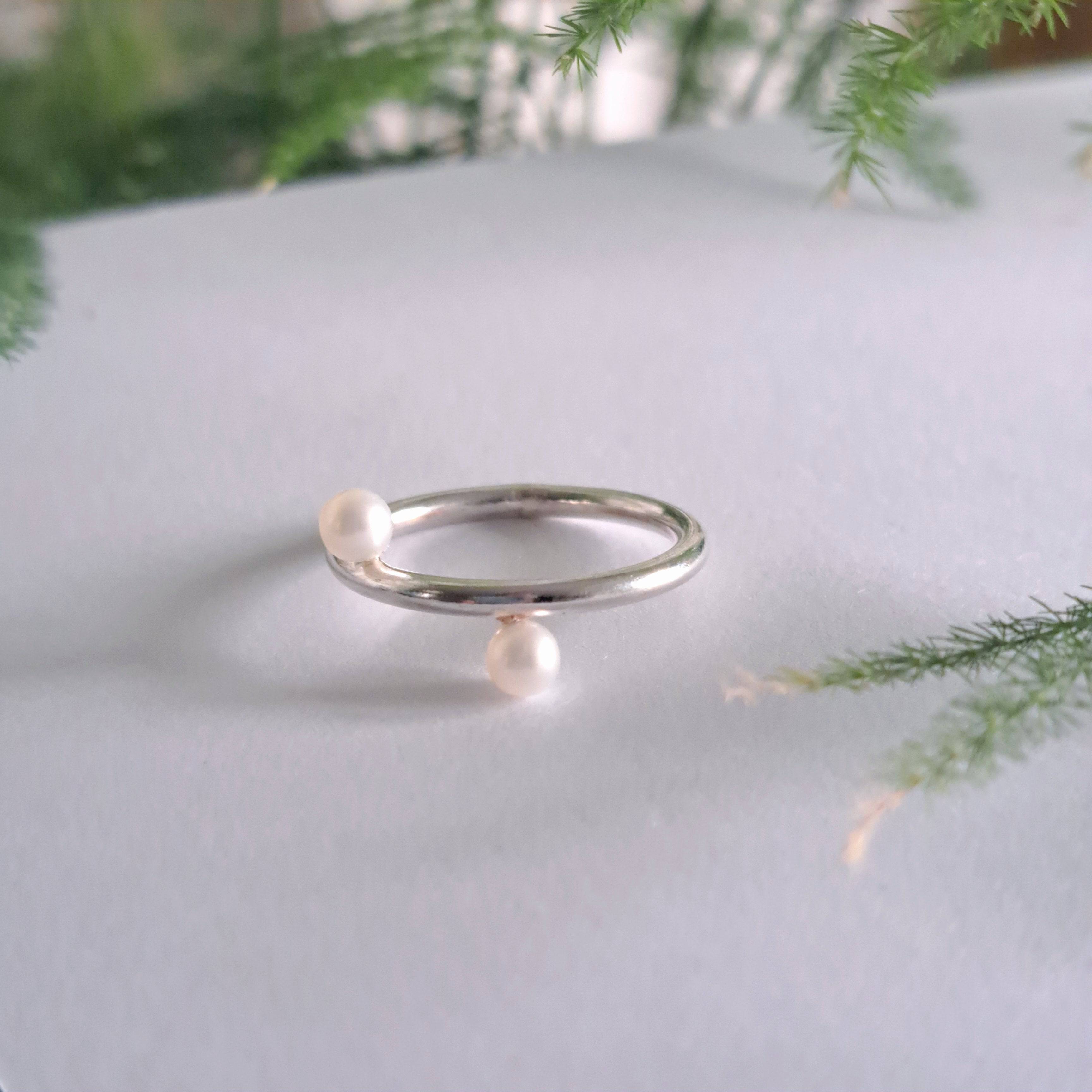 Silver Ring With Pearls