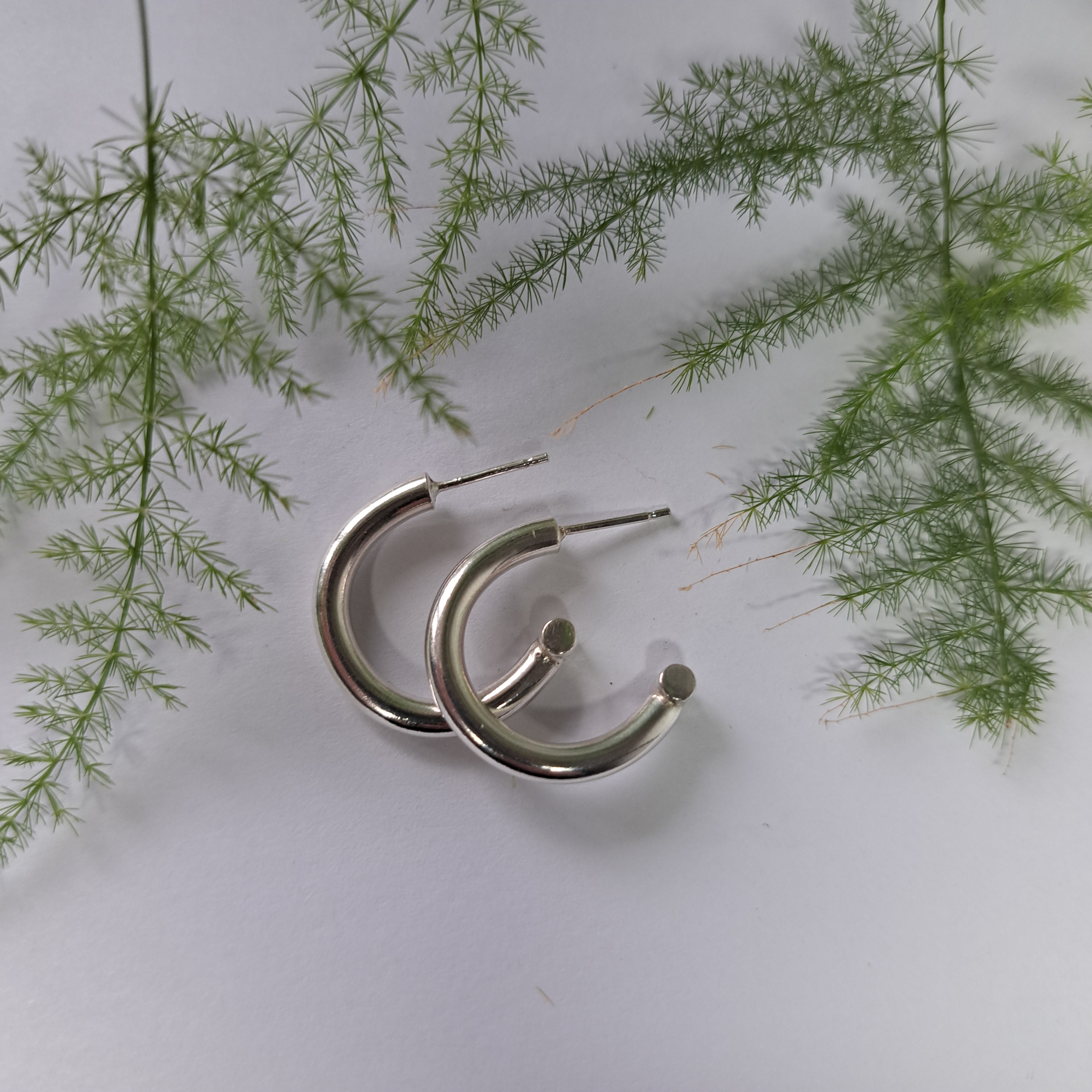 Hoop earrings 