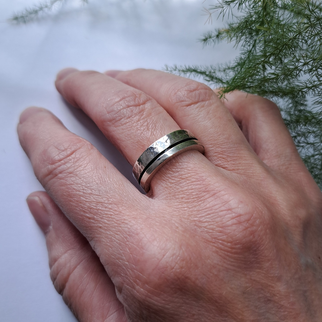 wedding ring 