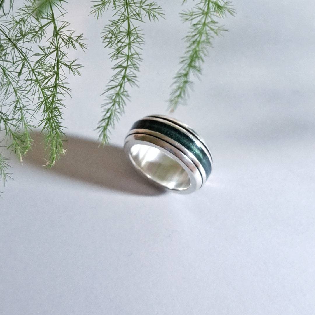 Handmade dog ashes ring made in UK