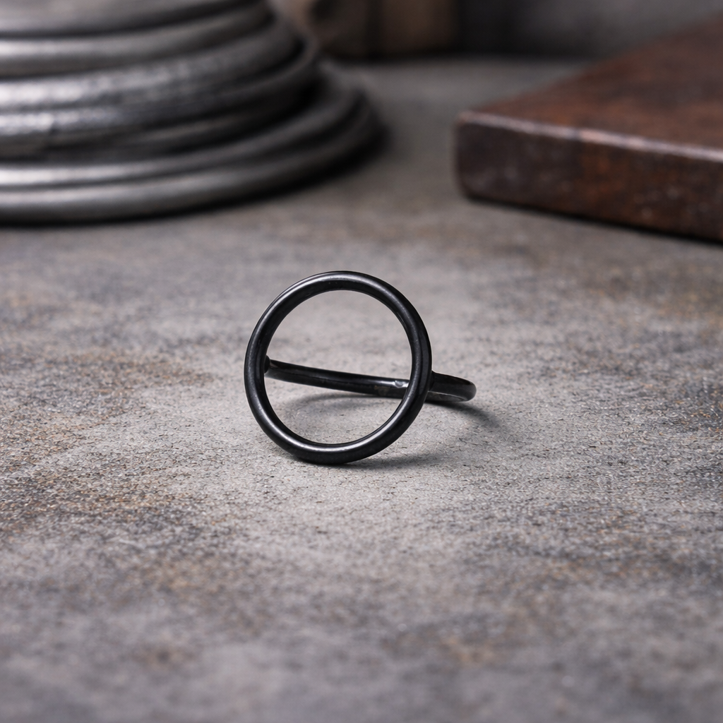 Minimalist Silver Ring From Collection Black & White