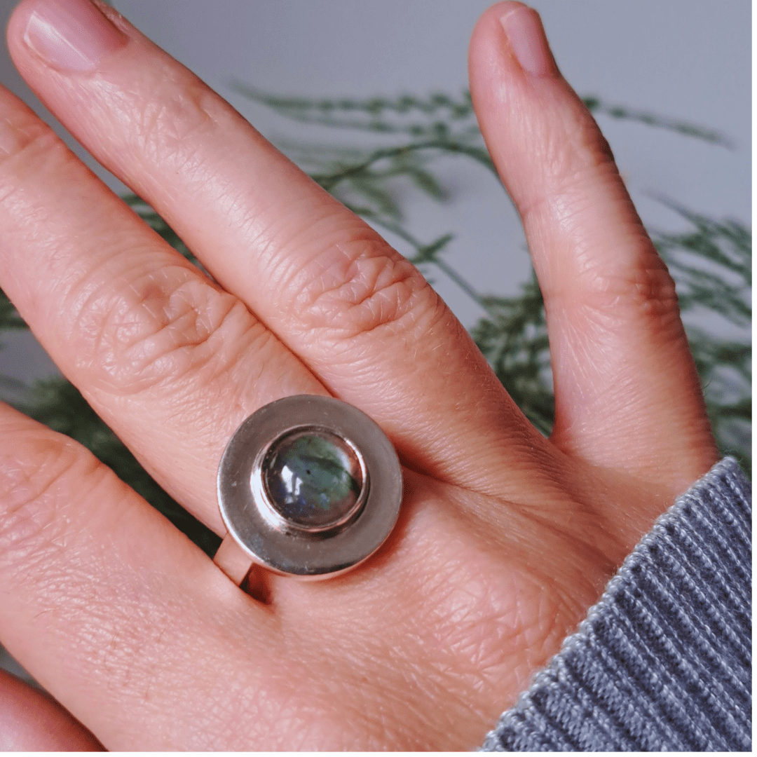 Silver Ring with Labradorite 